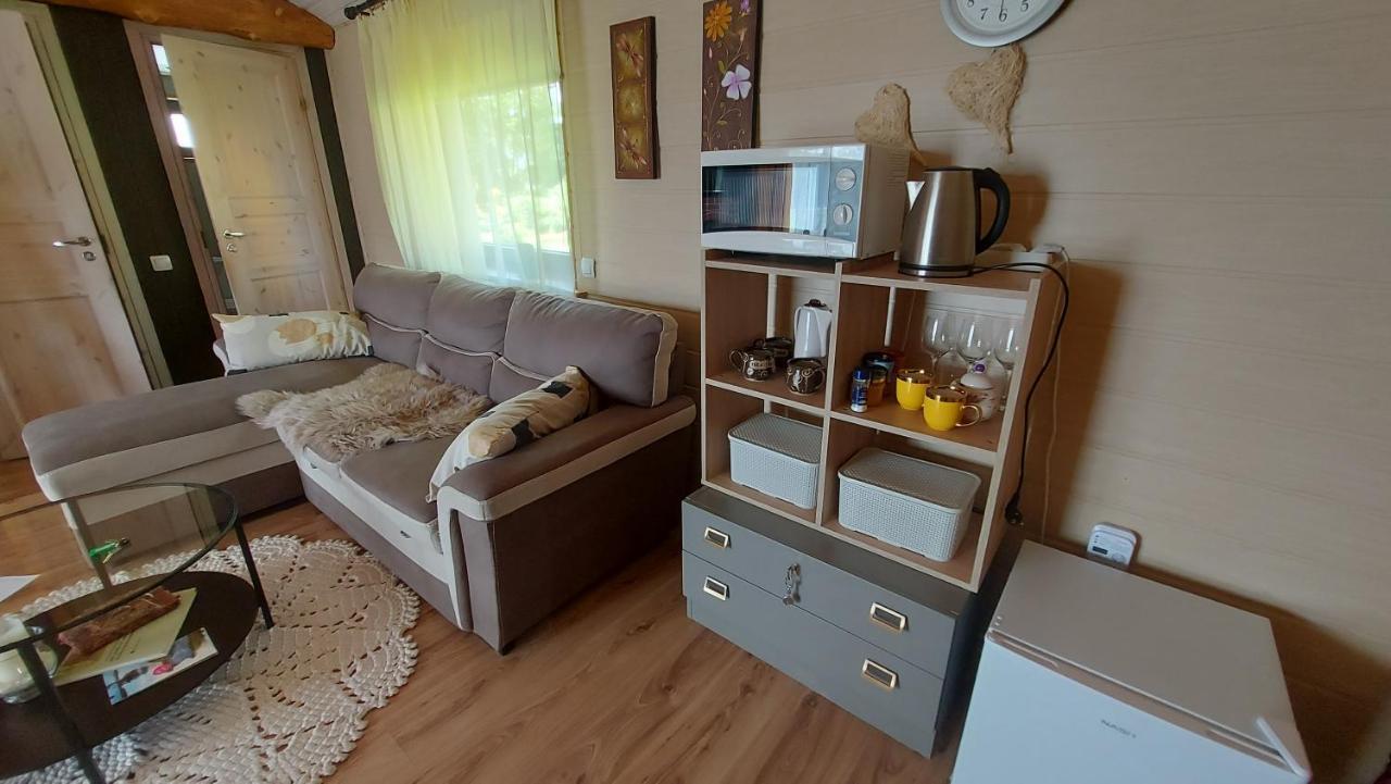 Apartamento Tuka Talu Soomaa Piirkonnas Tori Exterior foto
